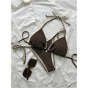 Ensemble de bikini halter personnalisé pour femme, maillot de bain deux pièces texturé à coupe haute et triangle, en Spandex et Nylon extensibles - Product Image 2