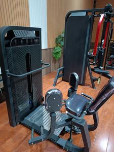 Máquina de prensa de hombro para gimnasio comercial, asiento de asistencia de Gas envolvente, ajuste de volteo, selección de peso, equipo de gimnasio, prensa isométrica - Product Image 3