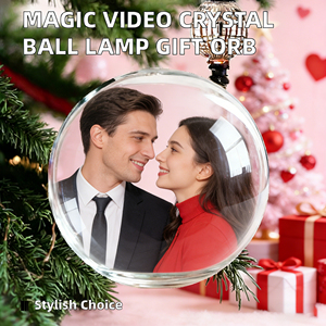 Vente en gros usine : Orbe de cristal vidéo 3D romantique, lecteur <span class=keywords><strong>MP4</strong></span> rechargeable, personnalisable, DIY, Orbe de souvenirs, Tendance mode numérique - Product Image 2