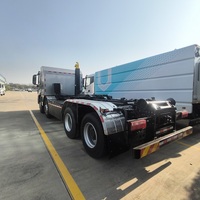 Camion à ordures entièrement électrique Yiwei 31 tonnes avec benne hydraulique à crochet amovible, moteur 558 ch, batterie au lithium
