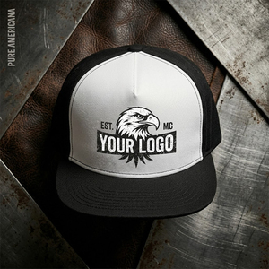 Gorra Trucker de Espuma Blanca y Azul Marino con Logotipo Personalizado y Serigrafía de Alta Definición para Clubes de Motociclistas y Marcas de Ropa Urbana - Product Image 3
