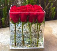 Boîte à fleurs carrée transparente en acrylique sur mesure, service de découpe par moulage rotatif, ignifuge, étanche, pour bouquet de roses de mariage