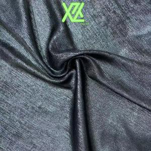 재고 있음 메탈릭 글리터 골드 포일 쉬폰 폴리에스터 리본, 드레스 및 가운용 프레이드 엣지 실크 느낌 원단 - Product Image 2