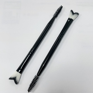 Brosse <span class=keywords><strong>de</strong></span> nettoyage <span class=keywords><strong>de</strong></span> luxe double face pour extensions <span class=keywords><strong>de</strong></span> cils, applicateur <span class=keywords><strong>de</strong></span> <span class=keywords><strong>mousse</strong></span> et shampoing pour faux cils, brosse nettoyante pour cils - Product Image 2