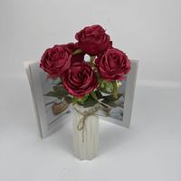 Jade Horizon Handgefertigte Seidenrosen-Wanddekoration 50cm Modern Hohe Haltbarkeit Umweltfreundlich Wiederverwendbar Ostern Valentinstag