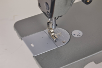 Machine à coudre industrielle électronique à bras long haute vitesse JUKKY 8700 pour vêtements