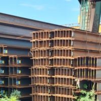 Acier profilé en H laminé à chaud, longueur personnalisée 6-12m, épaisseur de la voûte 6-13mm, acier de construction soudé pour entrepôt, atelier, pont