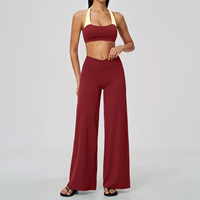 Ensemble de vêtements de sport pour femmes, extensible et respirant, style halter, effet deux pièces, pantalon de yoga taille haute liftant les hanches, tenue de gym pour femmes