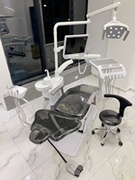 Prix du fauteuil dentaire KJ-917 économique de vente chaude de l'unité d'implants dentaires
