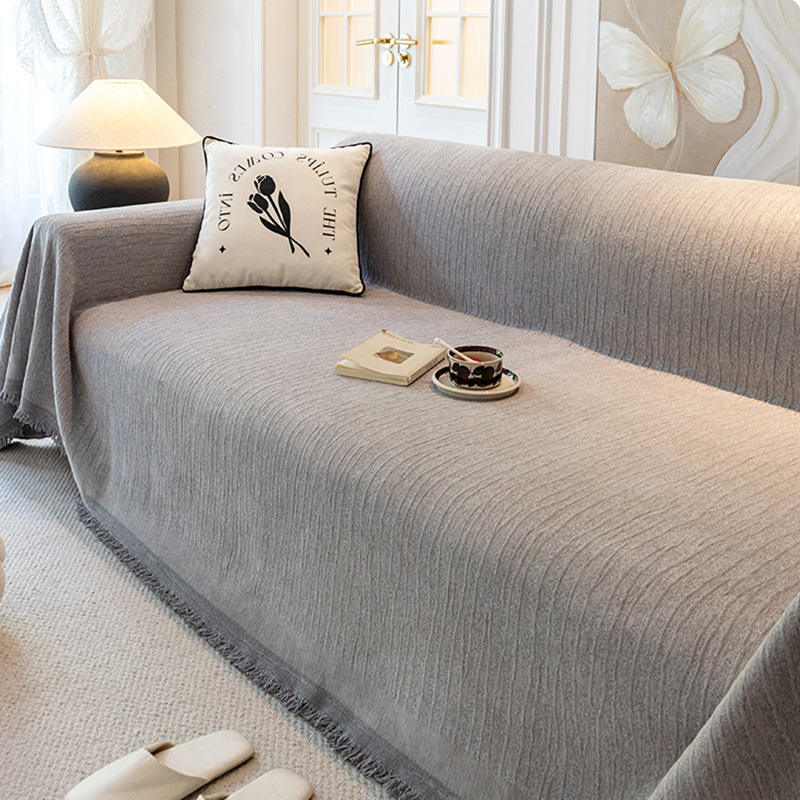 ชุดราตรีสีเทา - สง่างาม