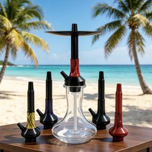 Set de Hookah de Vidrio, Pipa de Shisha Moderna con Base Transparente, Acabado en Negro, Rojo, Morado y Dorado para Salón y Bar de Playa - Product Image 1