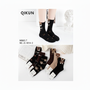 Calzini da donna in cotone traspirante stile giapponese con ricamo a strisce cartoni animati con cuori stampati uno adatto a tutti per la primavera inverno - Product Image 1