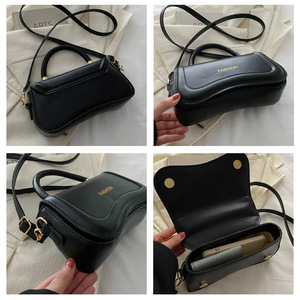 THK0142 Mini sac à main tendance de luxe pour femmes de couleur unie Mini sac à bandoulière pour femmes pour dames - Product Image 2