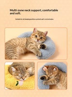 Coussin Apaisant en Peluche Douce en Forme de Croissant pour Chat, Adorable Jouet Moelleux pour Chien et Chat, Aide Confortable au Sommeil pour Animaux de Compagnie