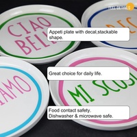 Assiettes à dîner en porcelaine blanche de 10 pouces en gros, vaisselle en céramique personnalisable avec logo pour restaurants et traiteurs hôteliers