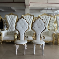 Maßgefertigtes Metallbett mit Hoher Rückenlehne im Europäischen Antik-Design, Langlebig, Handgefertigt, Luxuriös für Hotel, Apartment, Schlafzimmer, Salon, Hochzeit, Königliches Kingsize-Bett