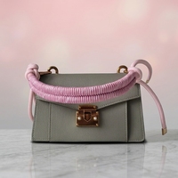 Poignée de sac nouée tendance 2026, sangle de sac tissée de luxe, poignée supérieure en macramé pour sacs à main pour femmes, poignée de remplacement en corde de créateur