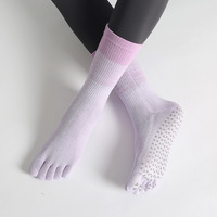 Chaussettes de yoga en coton à cinq doigts pour femmes New Gradient Color Crew Pilates Fitness Dance Professional Silicone Non-Slip Socks