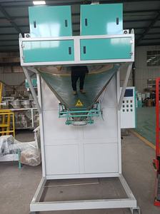 آلة تعبئة وتغليف أوتوماتيكية للحبوب والأسمدة والأرز والذرة بسعات 10 و15 و20 و25 و50 كجم مع آلة خياطة - Product Image 5