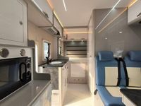 Camping-car HOWO, véhicule de loisirs confortable, caravane à vendre pour les voyages sur route