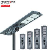 Éclairage extérieur sans électricité IP65 étanche intégré alimenté en courant continu 100W 200W 300W 400W tout en un 4G caméra solaire lampadaire routier