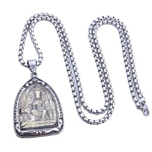 Pendentif en acier titane Mahakala à six bras, amulette, bijoux religieux unisexe 216045 - Product Image 2