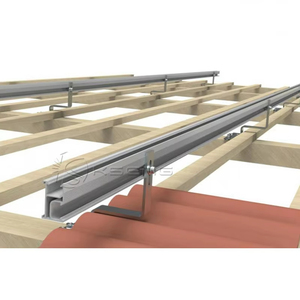 Système de montage de panneaux solaires en aluminium et acier anodisé avec angle réglable et kit de fixation de toit - Product Image 1