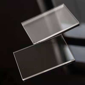 Feuille de plexiglas transparente de qualité optique avec une transmission de lumière maximale, parfaite <span class=keywords><strong>pour</strong></span> les cadres <span class=keywords><strong>photo</strong></span>, les expositions et les vitrines de musées - Product Image 2