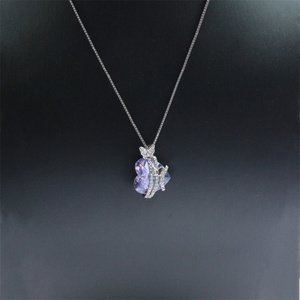 Collar con Motivo de Corazón de Mariposa, Diseño Innovador, Superventas, Chapado en Plata IP, Aleación de Zinc Estándar ASTM, Regalo para Mujer - Product Image 4