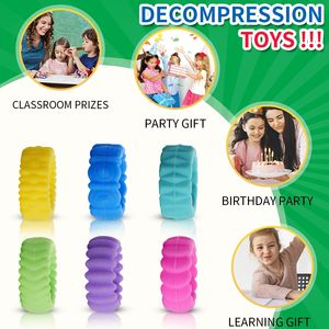 Otizm için 18 paket silikon Fidget yüzük, sınıf için küçük Fidgets, duyusal parmak Spinner oyuncaklar çocuklar için otizm sakinleştirici - Product Image 5