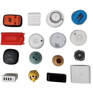 Fabrication sur mesure de moules et de pièces moulées en plastique à Shenzhen avec service d'impression sérigraphique, support en plastique pour caméra - Product Image 2