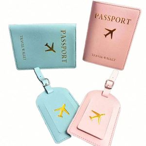 Elegante Juego de Etiquetas de Equipaje de Cuero PU con Estampado en Caliente, Porta Tarjetas de Embarque y Pasaporte para Regalos Promocionales - Product Image 1