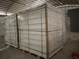 Precios al por mayor Muestra gratis Cambio de color Satén brillante Metálico Diamante Piano Perla Frozen Milk White Car Wrap Vinilo <span class=keywords><strong>para</strong></span> camión - Product Image 4