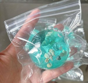 Nueva Pelota Antiestrés de Concha Marina Azul de 6cm Hecha a Mano, Juguete de Pelota Blanda TPR para Niños y Adultos, Regalo Creativo para Aliviar el Estrés y Momentos de Relajación - Product Image 3