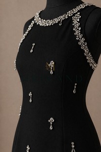 Elegante Vestido Corto de Algodón y Seda con Pedrería y Bordado a Mano, Ropa de Moda para Mujer, Diseño de Diseñador, para Cóctel o Noche - Product Image 3