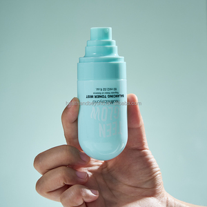 Nouveau style Nicotinamide Sodium Hyaluronate 60ml Hydratant et éclaircissant Améliorant la texture <span class=keywords><strong>de</strong></span> la peau Tonique équilibrant Brume - Product Image 5