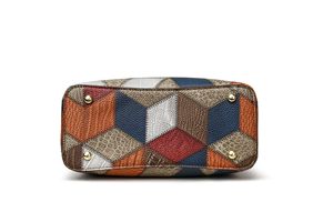 Wholesale Casual Popular <b>Small</b> Crossbody <b>Purse</b> Bag Large Capacity PU Leather Handbags for Women - Product Image 5