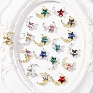 Qianya, venta al por mayor, abalorios de uñas de diamantes de imitación de lujo a granel, calcomanías de uñas de diamantes, aleación de oro y plata, abalorios de uñas 3D Sailor Moon Star - Product Image 2
