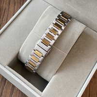 Montre à quartz de luxe pour femme, design pièce de monnaie 18 mm, aiguilles brossées, boîtier en acier inoxydable argenté, bracelet métallique intégré doré
