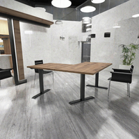 Bureau debout ergonomique en forme de L, moderne et convertible, avec plateau en bois réglable en hauteur électriquement, pour le travail au bureau