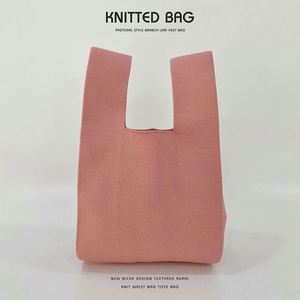 Sac à main personnalisé en tricot uni, petit sac à nœud pour poignet, sac fourre-tout en crochet solide pour femmes - Product Image 6