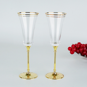 Verrerie en cristal pour vacances de mariage, dégustation charonnay, vin étincelant, sublimation, verre de <span class=keywords><strong>champagne</strong></span> avec bordure dorée - Product Image 2