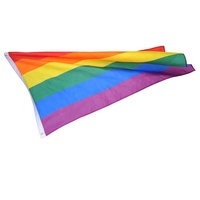 Drapeaux arc-en-ciel colorés, bannière de la paix, drapeaux de la fierté gay, drapeaux LGBT