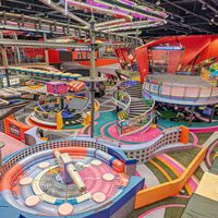 Équipement de terrain de jeux intérieur commercial, thème Château Ludique, parc intérieur pour enfants, taille personnalisée, terrain de jeux intérieur à vendre