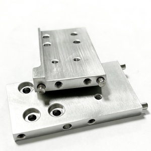 Système de refroidissement intégré avec radiateur à plaque en alliage d'aluminium usiné CNC S19, refroidi par eau, accessoires à fort taux de réachat - Product Image 3