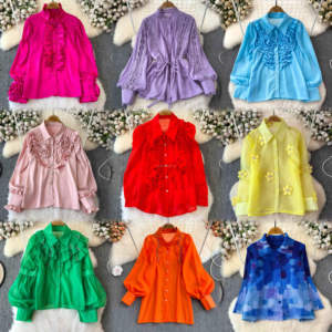 Camicetta Elegante da Donna 2026 con Pizzo, Tinta Unita e Scollo a O, Modello Traforato - Product Image 6