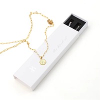 Boîte élégante de tiroir kraft blanc déjoué en argent paquet pour collier emballage cadeau boîte à bijoux en papier avec mousse de velours noir