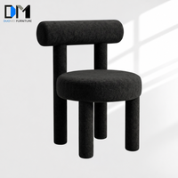 Chaise de salle à manger DM Boucle, design sculptural, pieds tubulaires rembourrés, assise ronde, couleur personnalisée, OEM ODM, fournisseur d'usine en gros