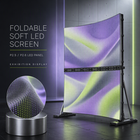 Flexibles LED-Wandpanel P2.5 Faltbarer Weicher LED-Bildschirm 4K Auflösung 1200cd Helligkeit Bodenständer-Montage für Innenausstellungen