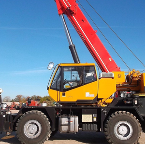 Grue tout-terrain de marque renommée 130 tonnes SRC8130 pour la construction, hauteur de levage 60m - Product Image 2